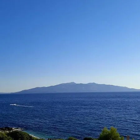 Ira Apartment Sarande